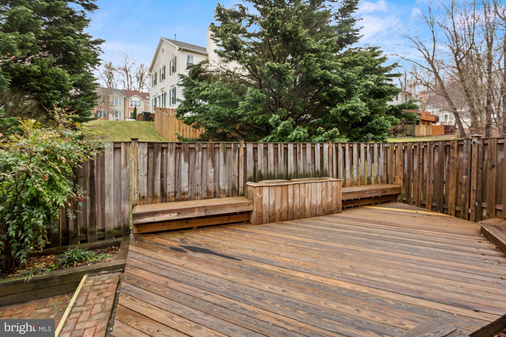 7225 Olde Lantern Way Springfield, VA 22152 - Photo 30 of 31 Nice Deck and Fenced Yard