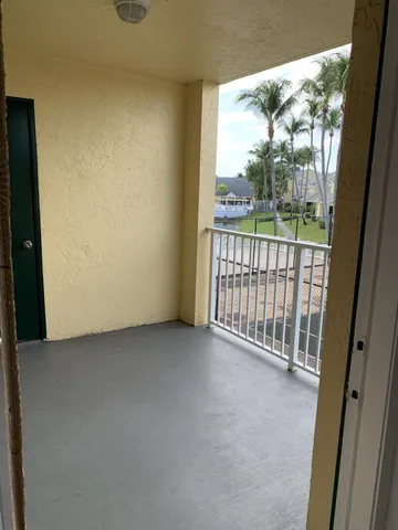 $2,250 | 6315 La Costa Drive, Unit E, Boca Raton, FL 33433