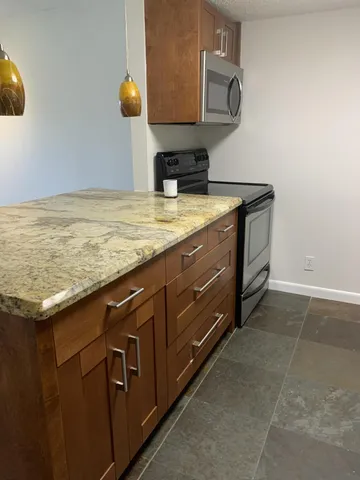 $2,250 | 6315 La Costa Drive, Unit E, Boca Raton, FL 33433