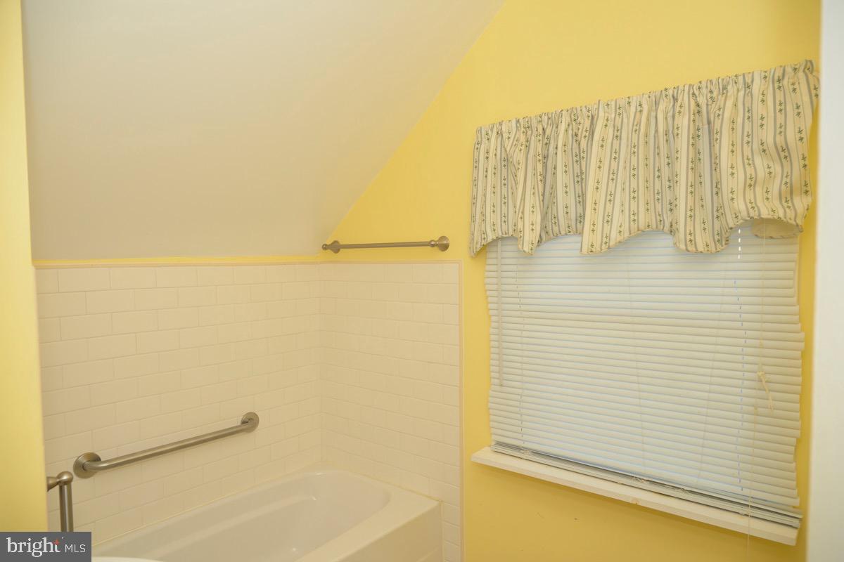 1449 Fern Avenue Reading, PA 19607 - Photo 16 of 25 Gallery Image 16