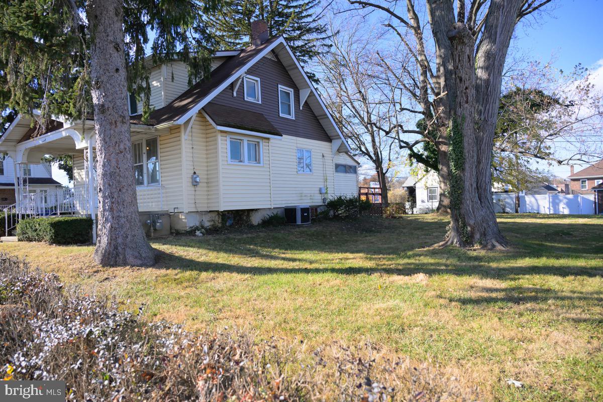 1449 Fern Avenue Reading, PA 19607 - Photo 2 of 25 Gallery Image 2