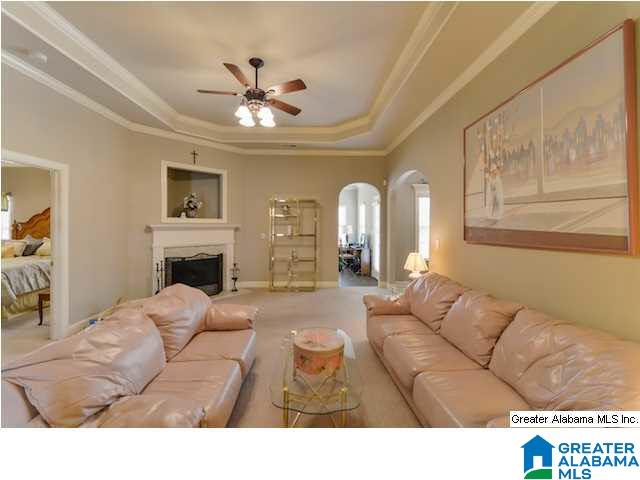 2048 Highview Way Calera, AL 35040 - Photo 2 of 32