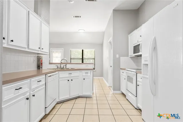 $1,900 | 605 Paintbrush Drive, Harker Heights, TX 76548