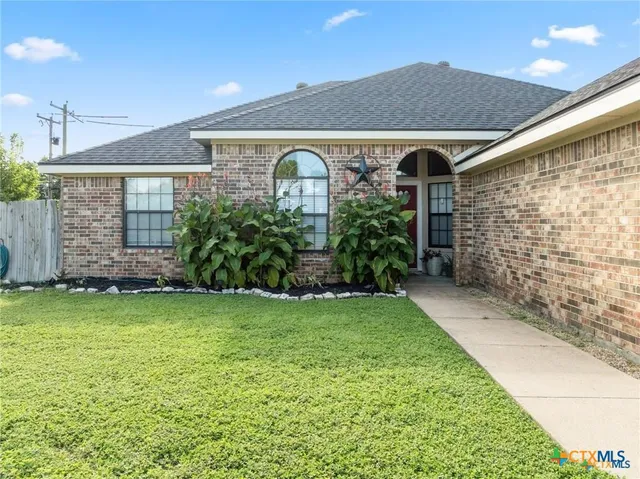 $1,900 | 605 Paintbrush Drive, Harker Heights, TX 76548