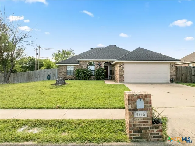 $1,900 | 605 Paintbrush Drive, Harker Heights, TX 76548