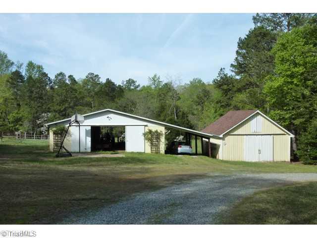 2821 Finch Farm Road Trinity, NC 27370 - Photo 3 of 16 Exterior Front.