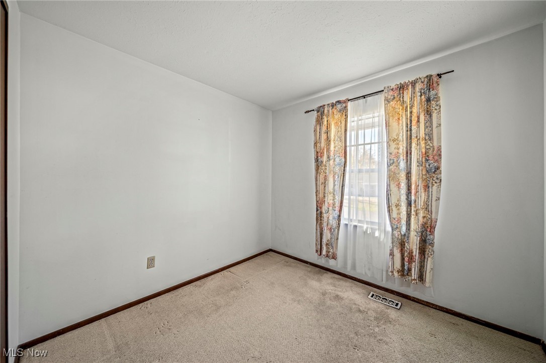 1861 Sterling Road Madison, OH 44057 - Photo 24 of 37 Bedroom 3