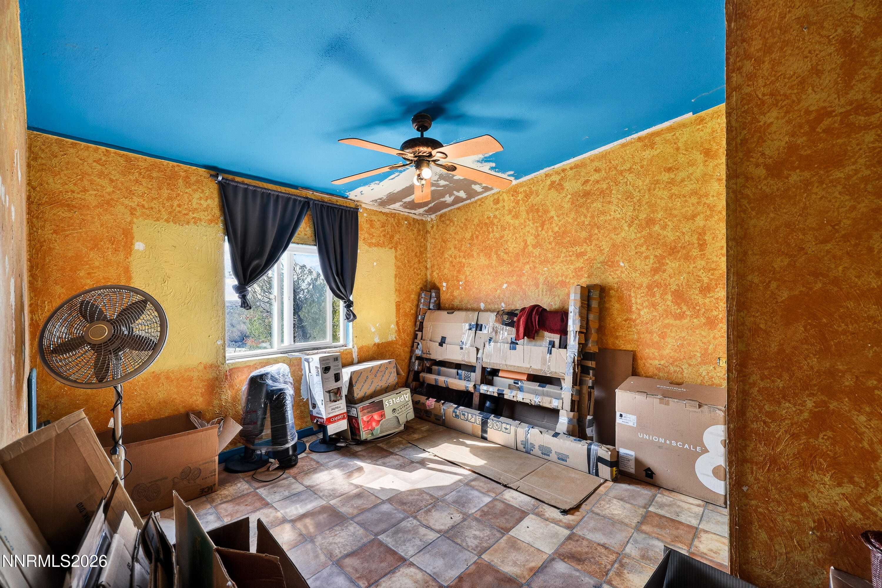 6877 Victor Drive Fallon, NV 89406 - Photo 15 of 50 a view of a room with gym equipment