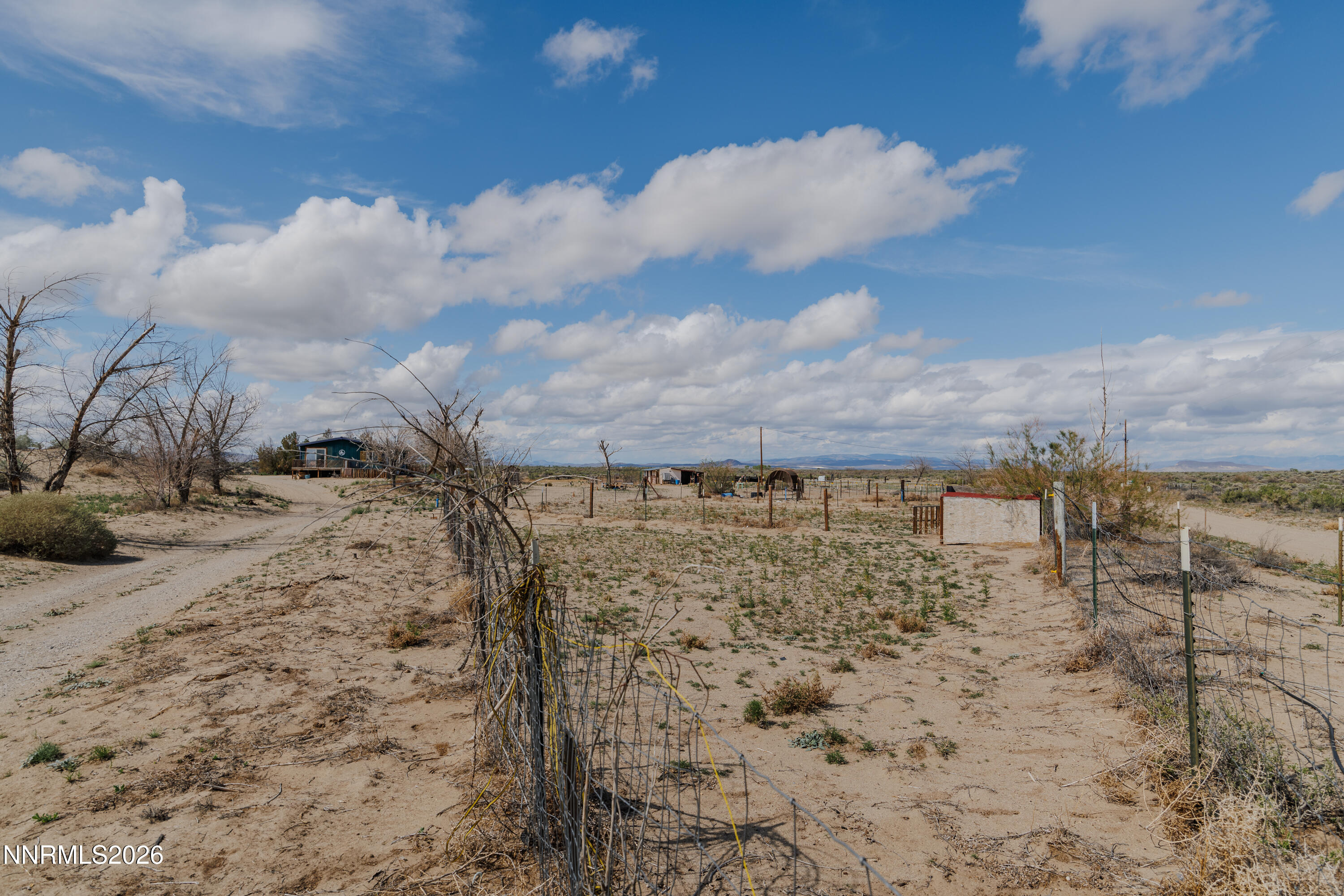 6877 Victor Drive Fallon, NV 89406 - Photo 42 of 50 a view of a dry yard