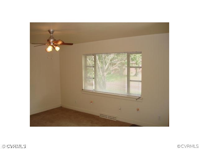 6418 Ludwig Road Richmond, VA 23225 - Photo 4 of 10 Den/Family/Great Room