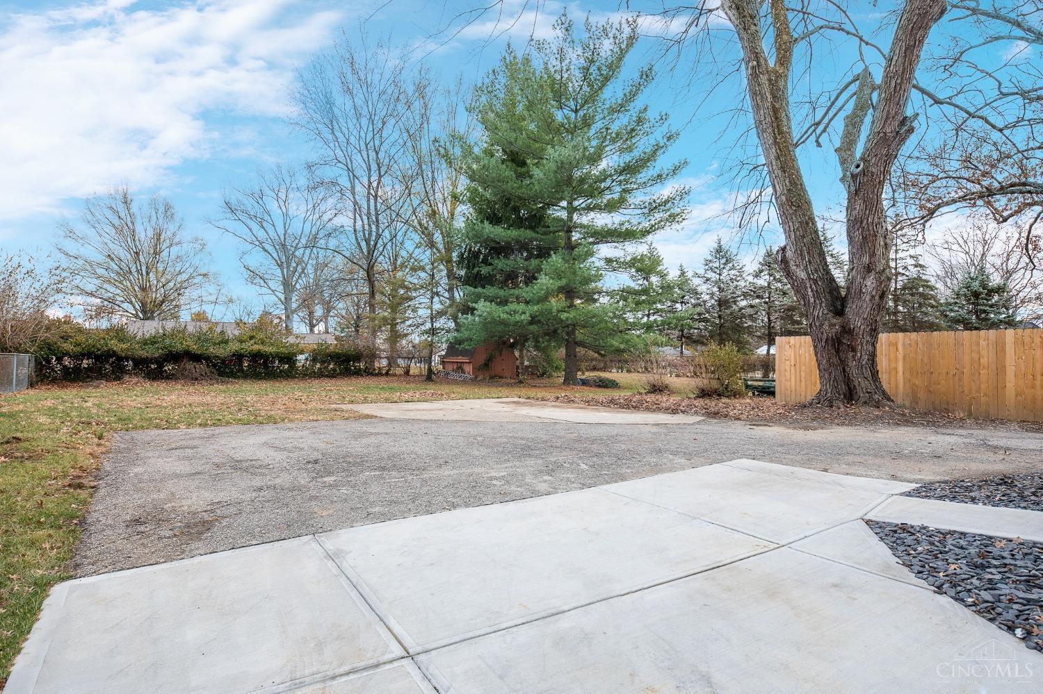8992 Plainfield Road Cincinnati, OH 45236 - Photo 45 of 48 Gallery Image 45