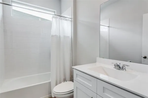 $2,595 | 4313 Briargrove Lane, Crowley, TX 76036