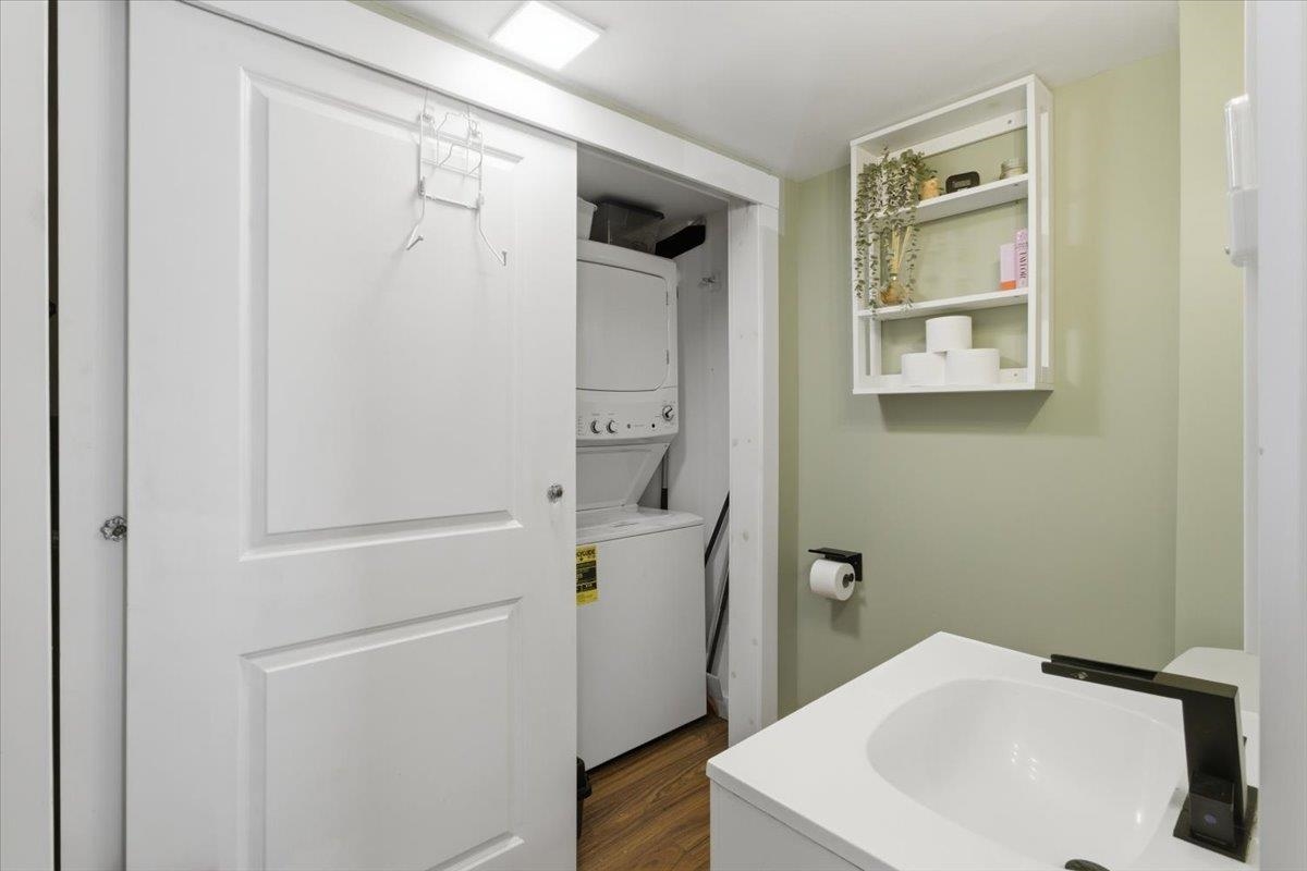 214 Hickory Road Woodford, VT 05201 - Photo 8 of 23 Gallery Image 8