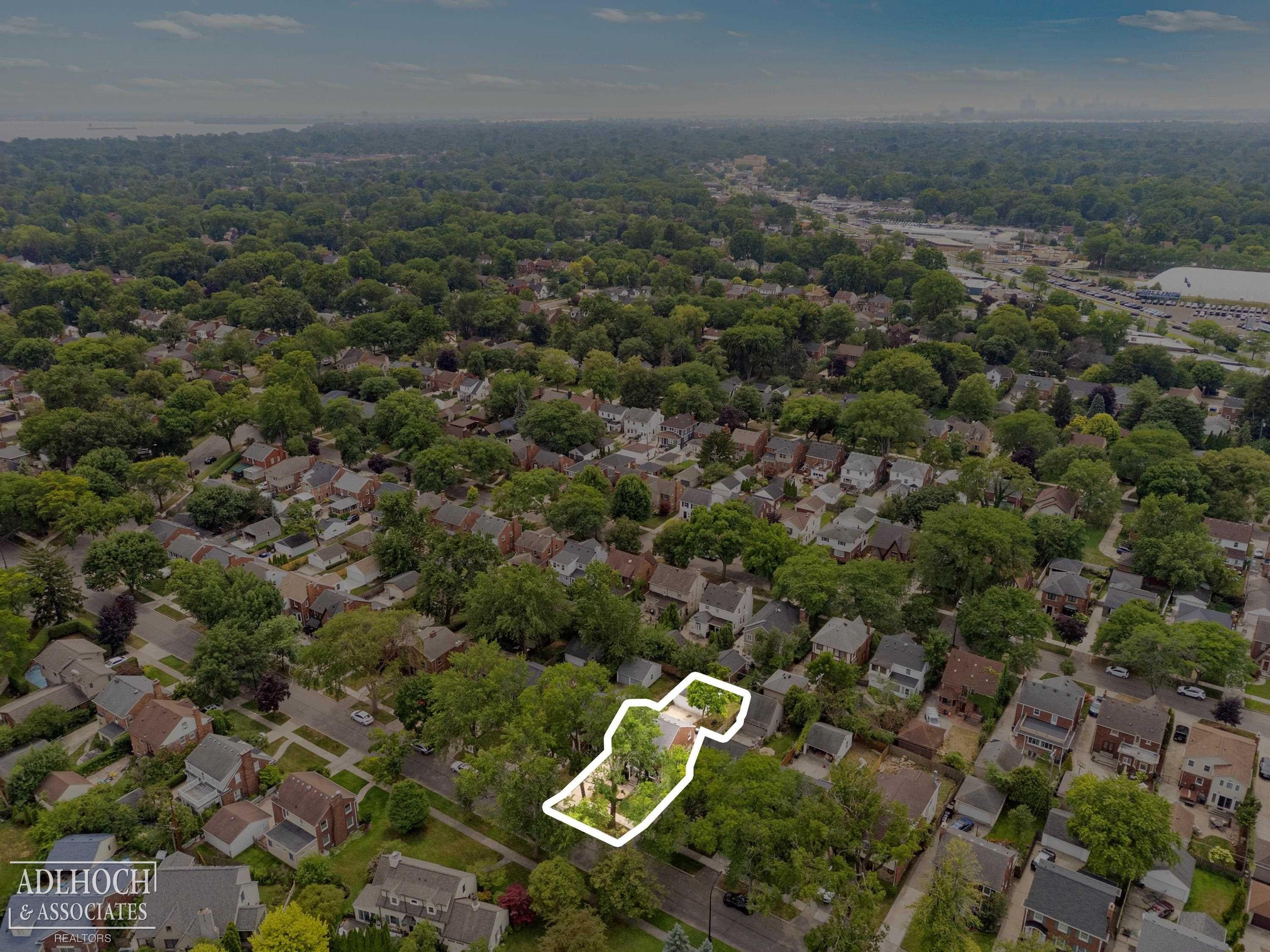 423 Moran Road Grosse Pointe, MI 48236 - Photo 22 of 23 Gallery Image 22
