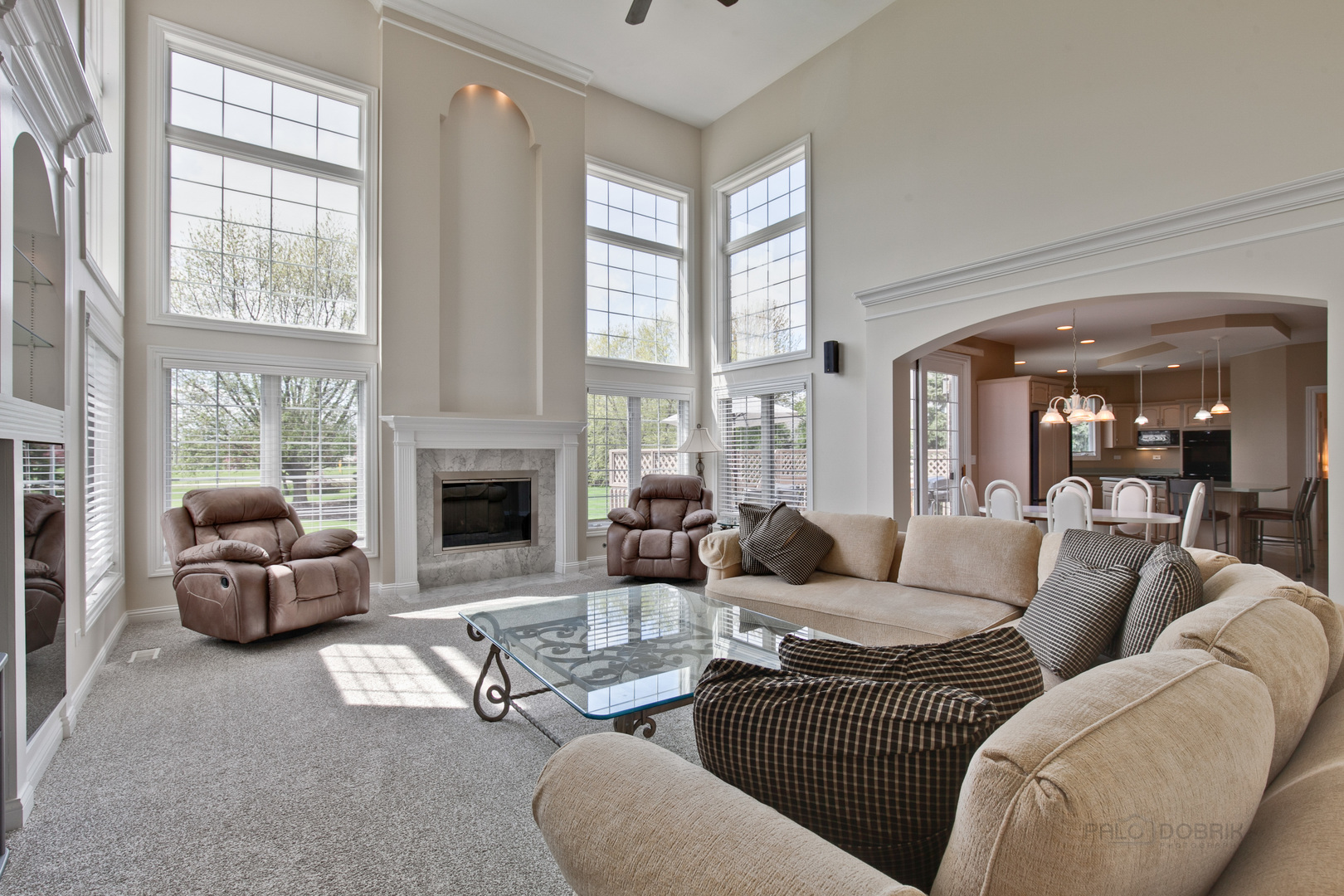 201 Ridge Lane Lake In The Hills, IL 60156 - Photo 8 of 44