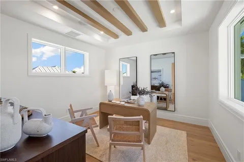 $10,500,000 | 575 13th Avenue South, Naples, FL 34102
