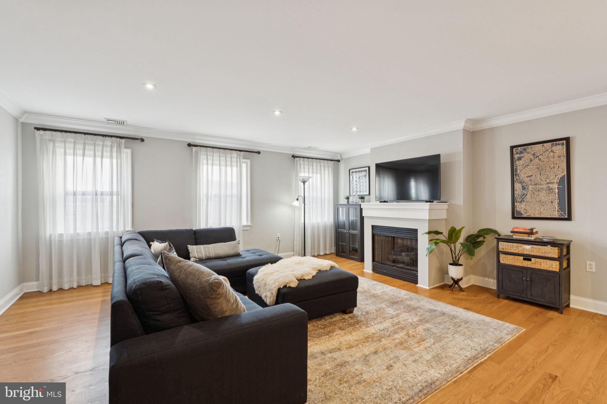 1615 Spruce Street, Unit 400 Philadelphia, PA 19103 - Photo 1 of 48
