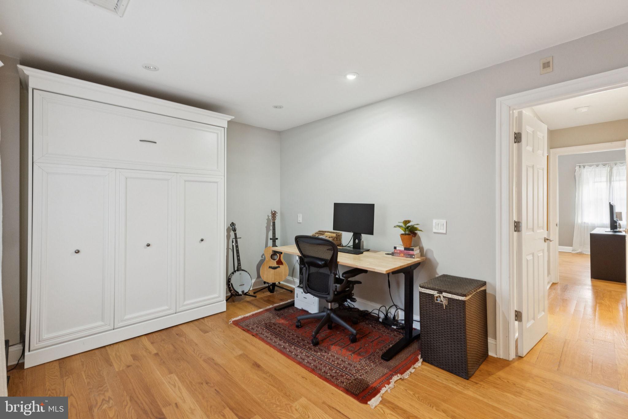 1615 Spruce Street, Unit 400 Philadelphia, PA 19103 - Photo 18 of 48