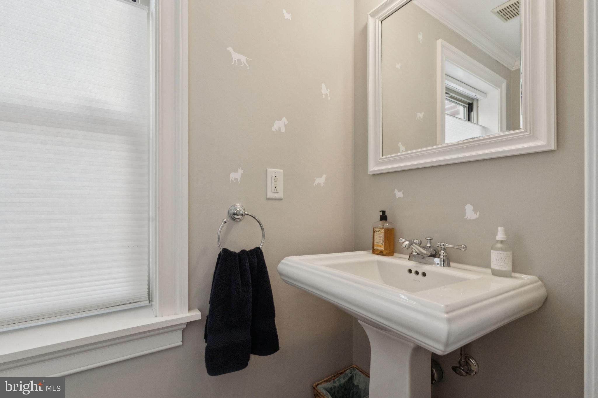 1615 Spruce Street, Unit 400 Philadelphia, PA 19103 - Photo 23 of 48