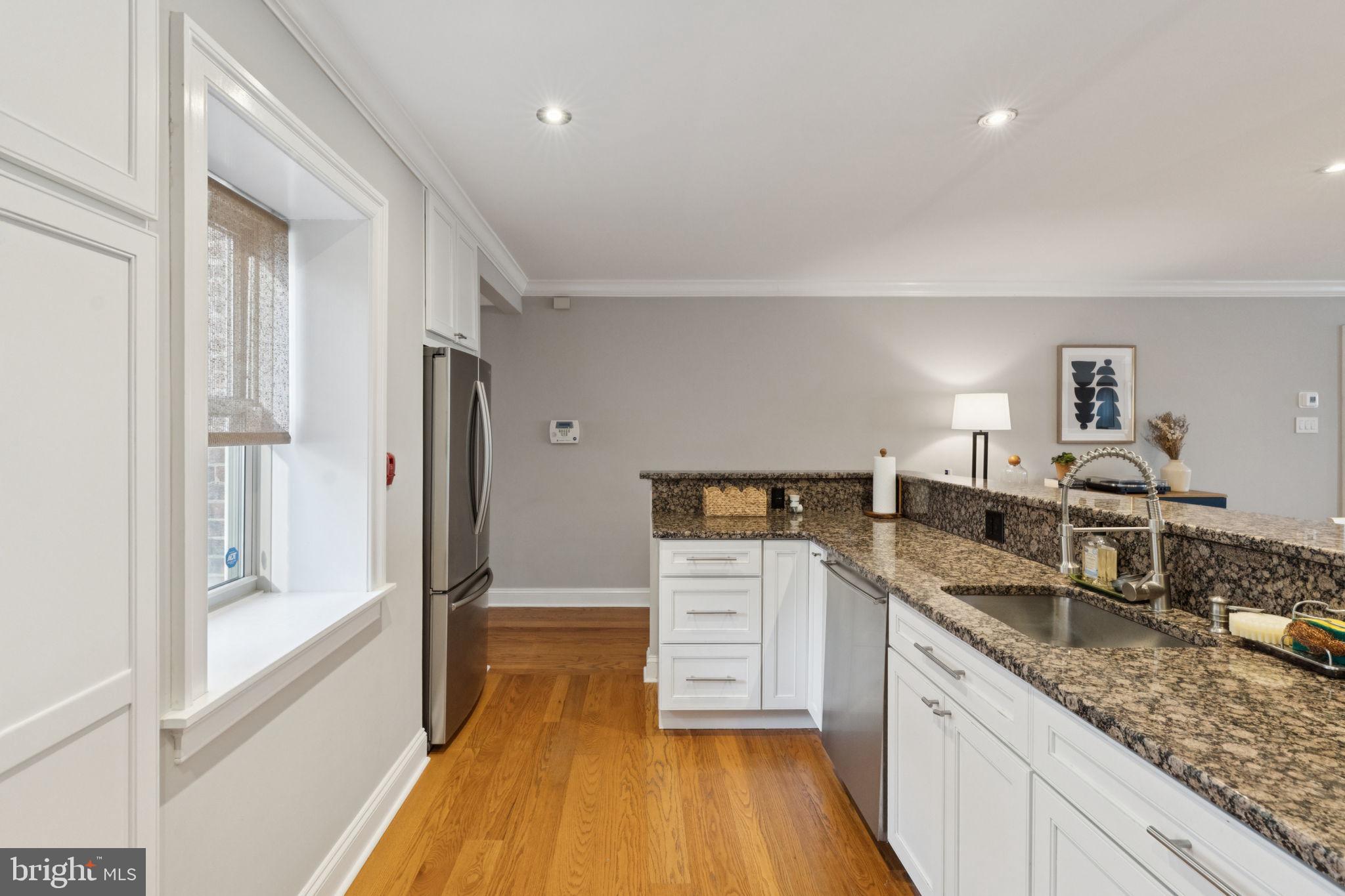 1615 Spruce Street, Unit 400 Philadelphia, PA 19103 - Photo 9 of 48