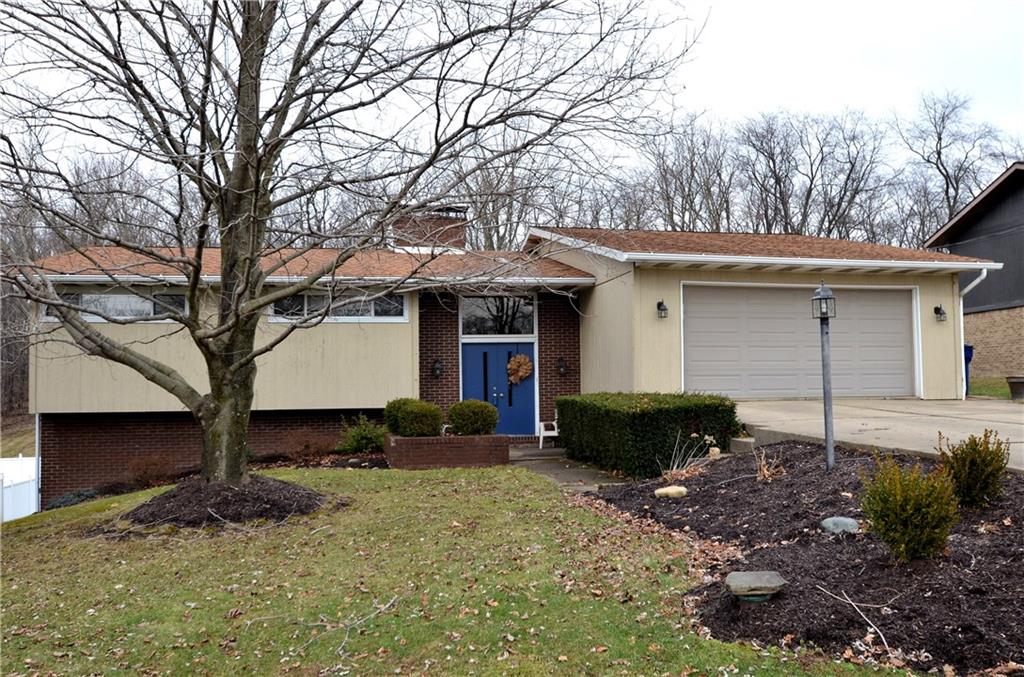 2014 Kentucky Lane Rochester, PA 15074 - Photo 1 of 25