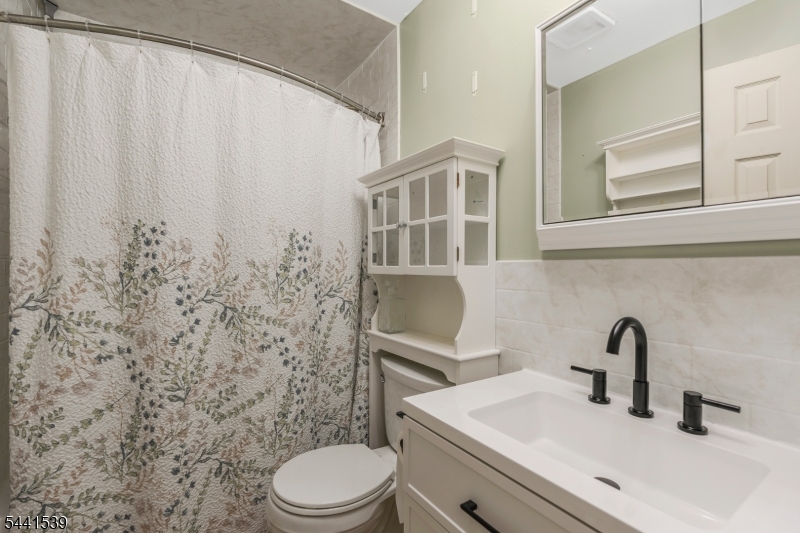 74 Farm Road, Unit E Hillsborough, NJ 08844 - Photo 11 of 16