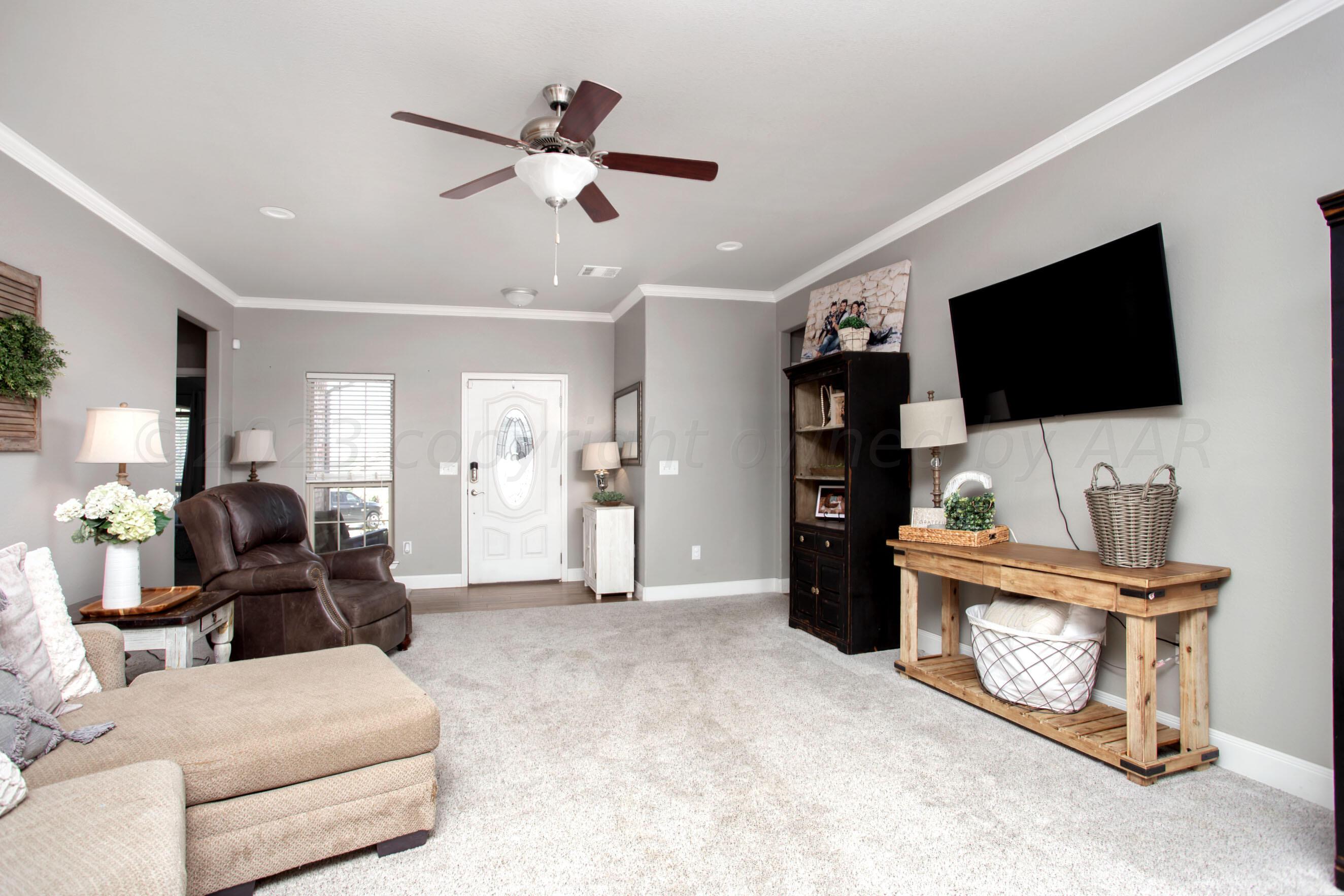1 Nicci Lane Canyon, TX 79015 - Photo 4 of 24 living room view 2