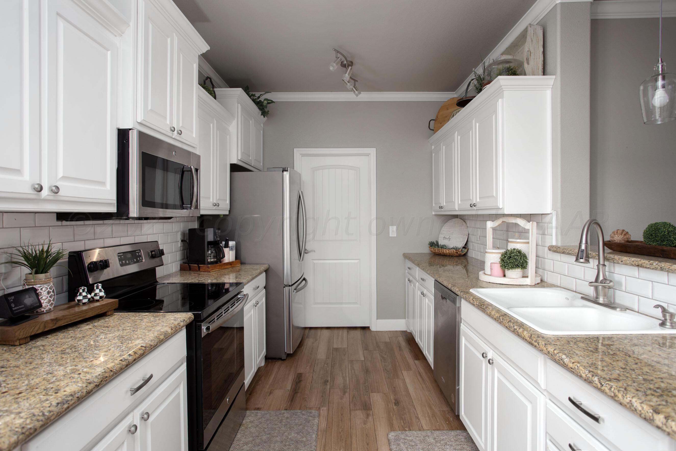 1 Nicci Lane Canyon, TX 79015 - Photo 5 of 24 Kitchen