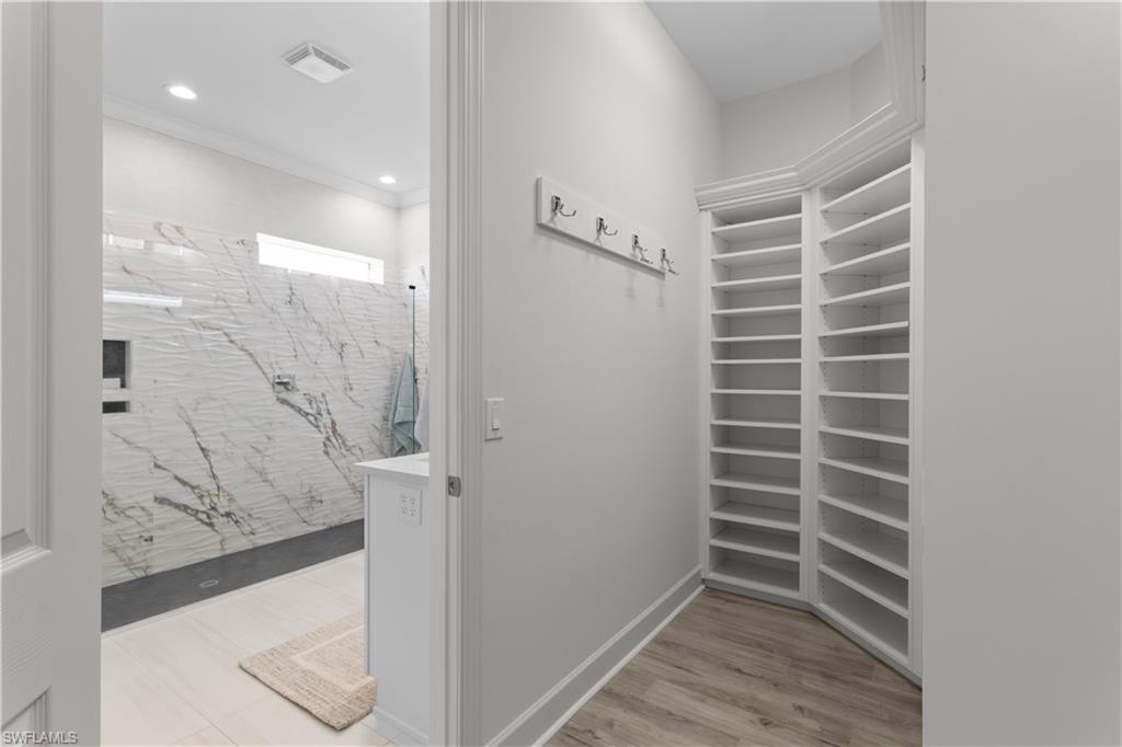 9340 Quarry Drive Naples, FL 34120 - Photo 18 of 50