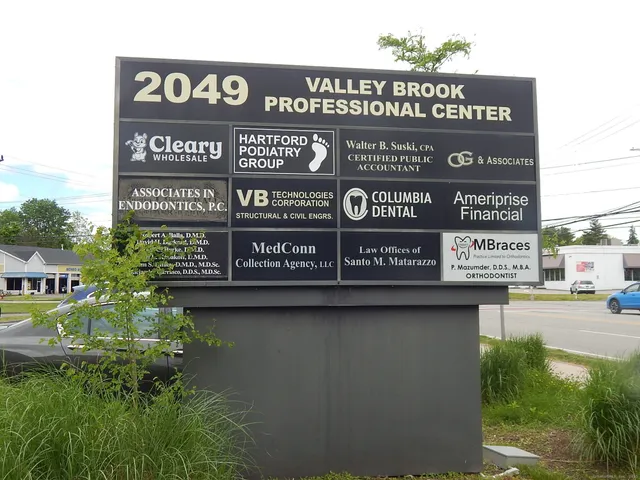 $495 | 2049 Silas Deane Highway, Rocky Hill, CT 06067