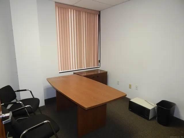 $495 | 2049 Silas Deane Highway, Rocky Hill, CT 06067