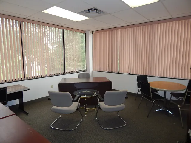 $495 | 2049 Silas Deane Highway, Rocky Hill, CT 06067