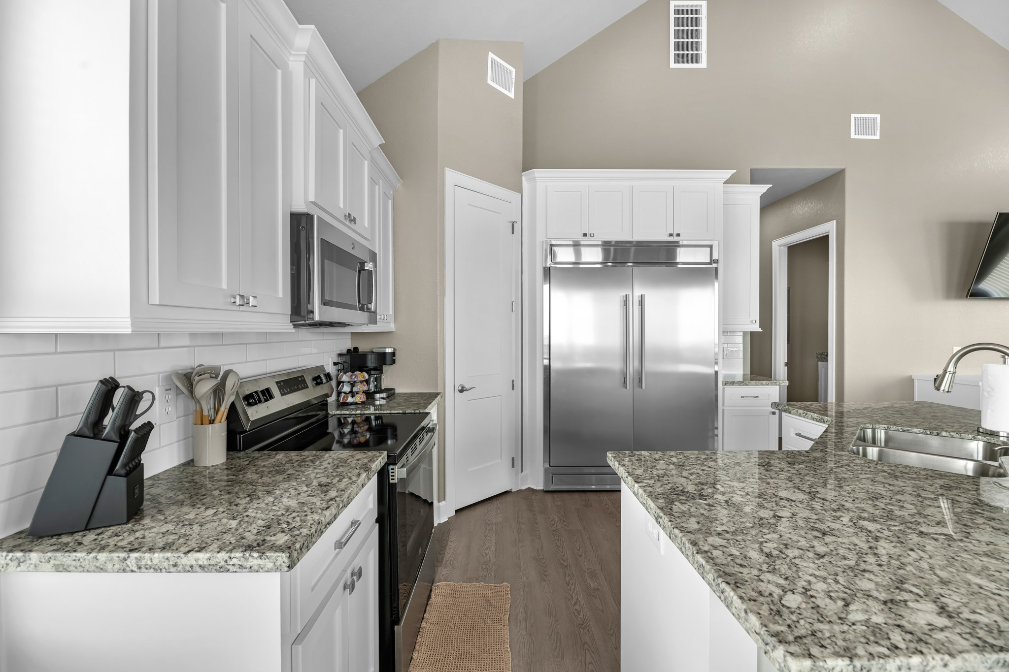 4723 Bluewater Drive Freeport, TX 77541 - Photo 17 of 43