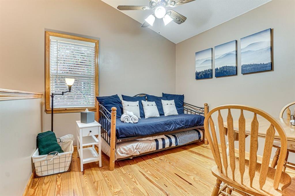 697 Zeppelin Strasse Helen, GA 30545 - Photo 24 of 41 a living room with furniture and wooden floor