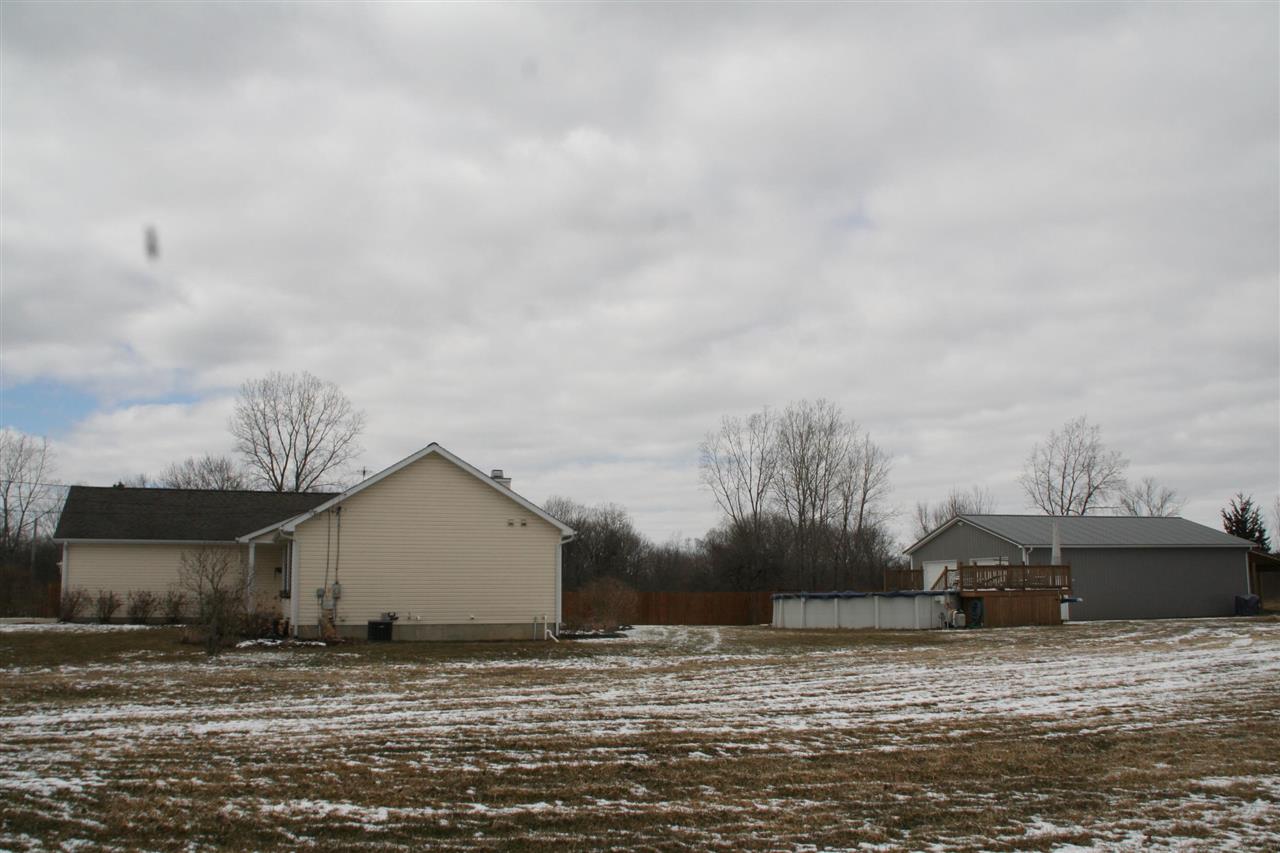 11129 Lapeer Road Davison, MI 48423 - Photo 3 of 31 50068702-2.JPG