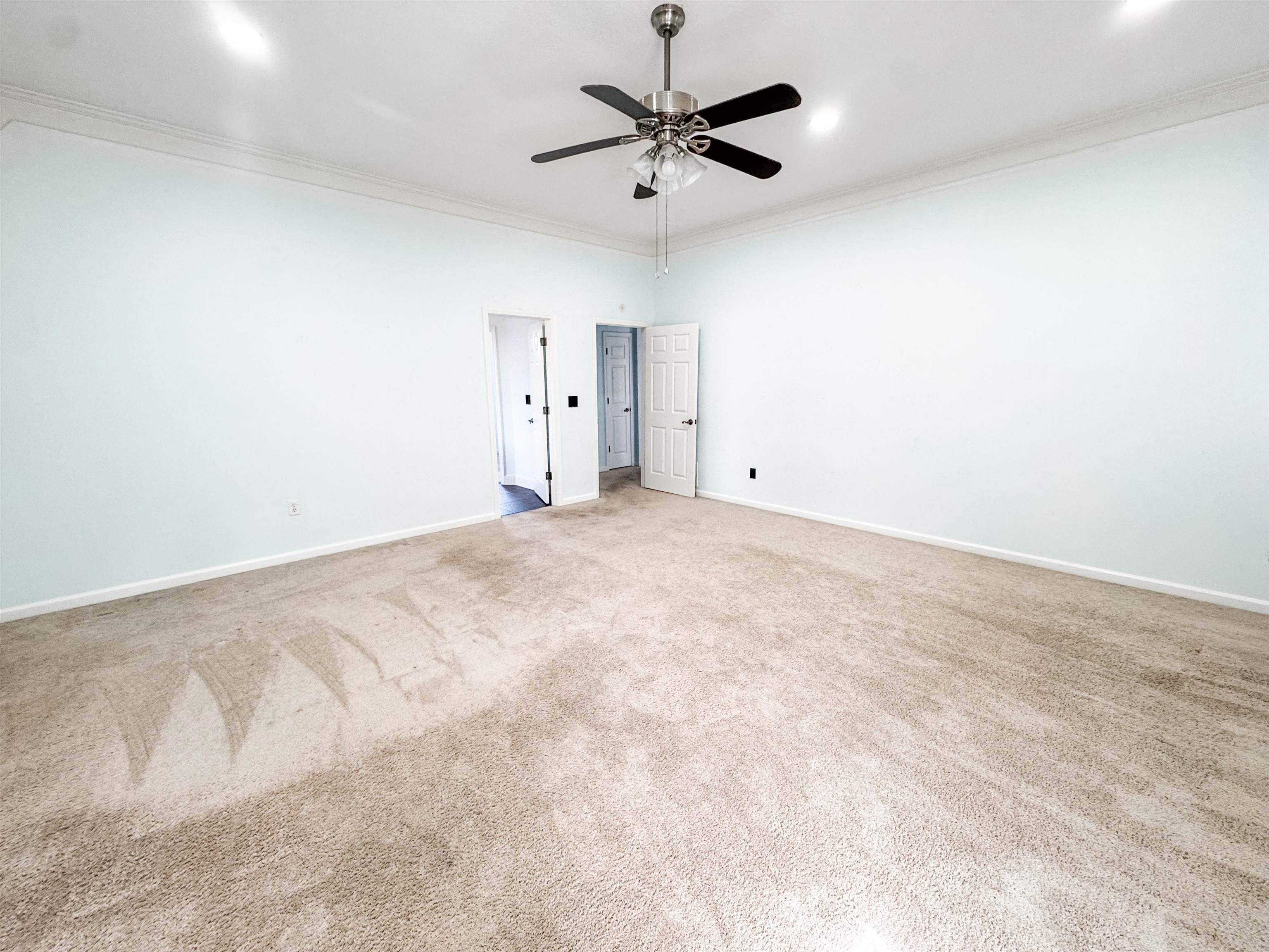 10521 Red Stone Drive Collierville, TN 38017 - Photo 9 of 15 a view of a big room with carpet