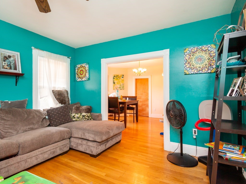 36 Chesterfield Street Boston, MA 02136 - Photo 7 of 38 Gallery Image 7