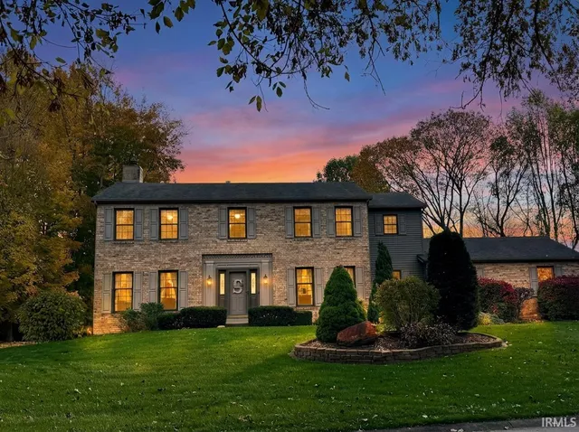 $484,900 | 59180 Deer Run Court, South Bend, IN 46614