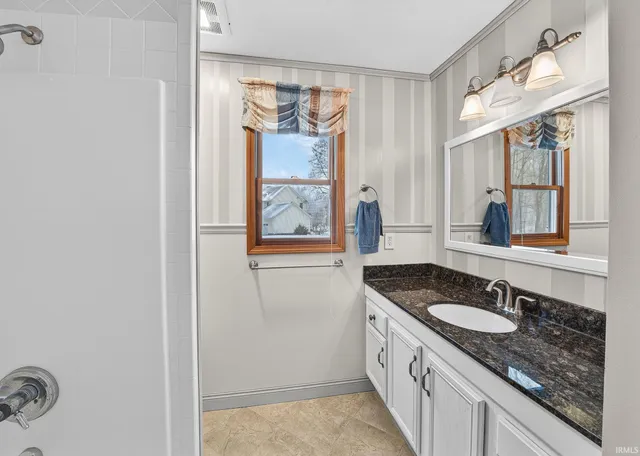 $484,900 | 59180 Deer Run Court, South Bend, IN 46614