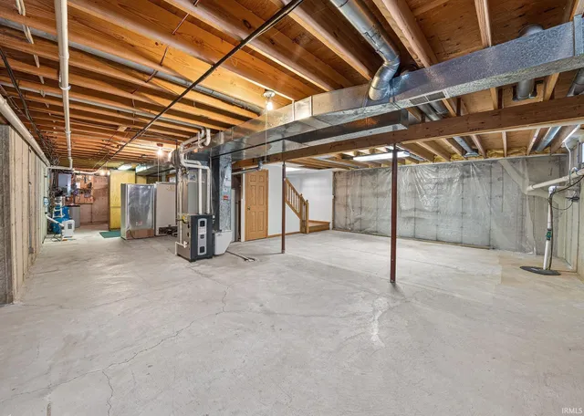 $484,900 | 59180 Deer Run Court, South Bend, IN 46614