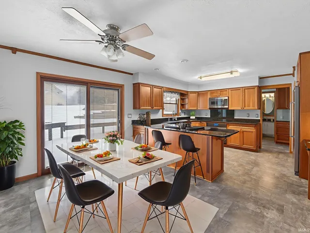 $484,900 | 59180 Deer Run Court, South Bend, IN 46614