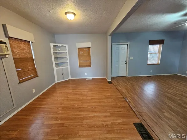 $89,000 | 1120 George Street, Chester, IL 62233