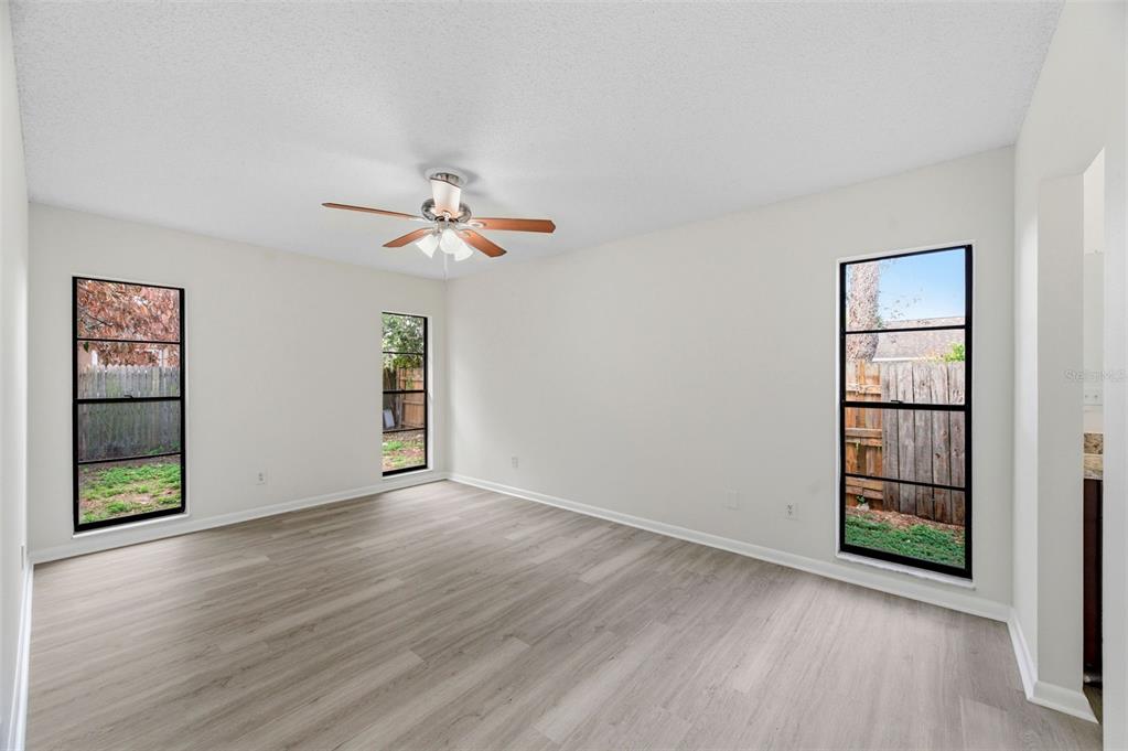 727 Isleton Drive Brandon, FL 33511 - Photo 19 of 41