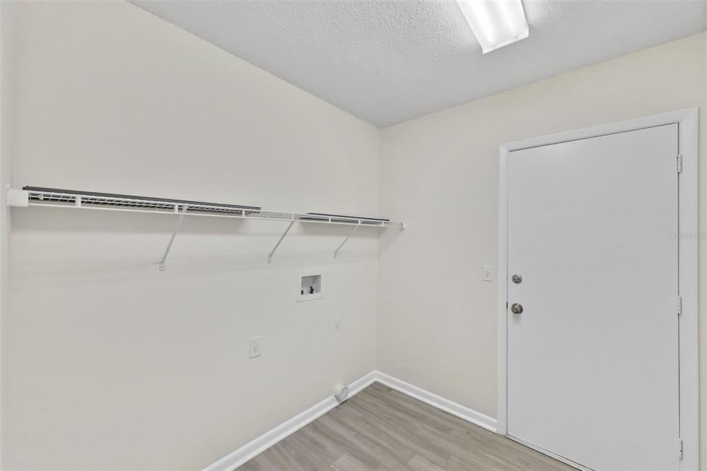 727 Isleton Drive Brandon, FL 33511 - Photo 24 of 41