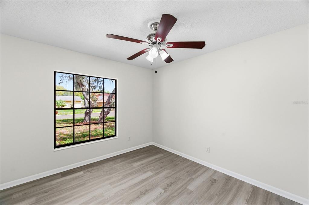 727 Isleton Drive Brandon, FL 33511 - Photo 25 of 41