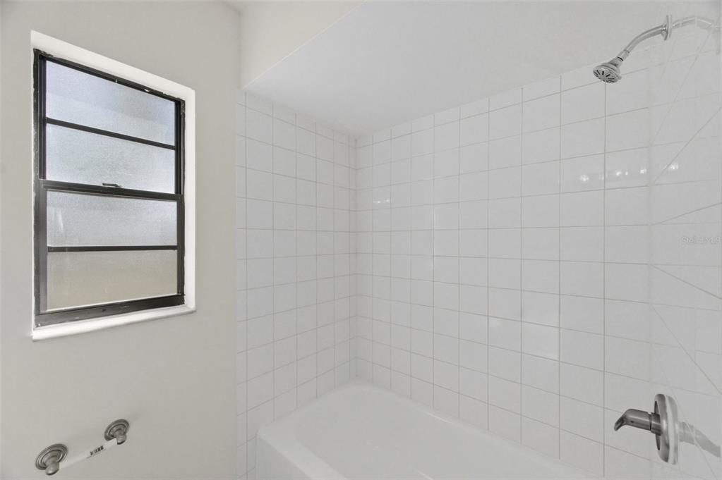 727 Isleton Drive Brandon, FL 33511 - Photo 30 of 41