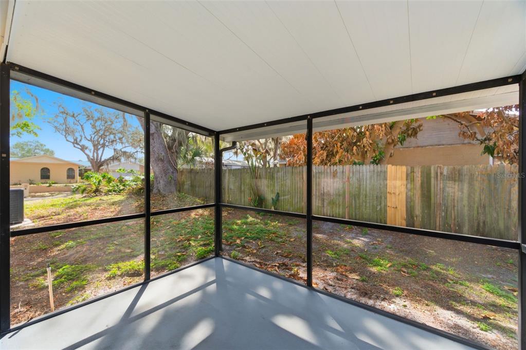 727 Isleton Drive Brandon, FL 33511 - Photo 5 of 41