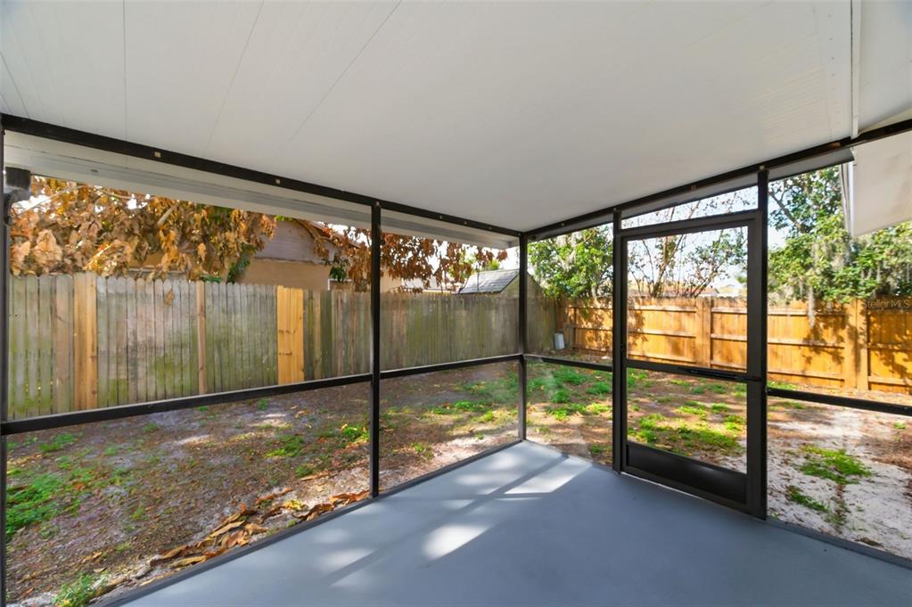 727 Isleton Drive Brandon, FL 33511 - Photo 6 of 41