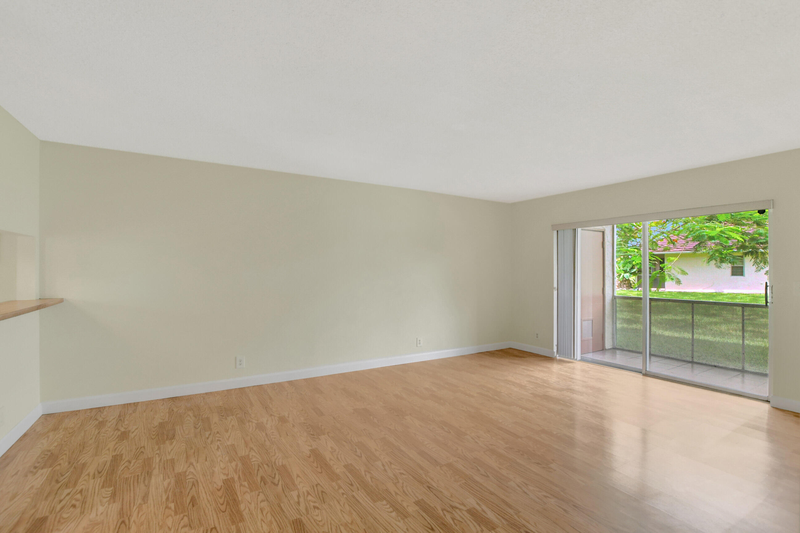 9847 Three Lakes Circle Boca Raton, FL 33428 - Photo 12 of 45 25_ebf_6471