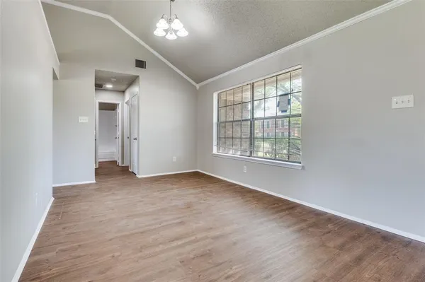 $1,725 | 1113 Harvest Hill Lane, Lancaster, TX 75146